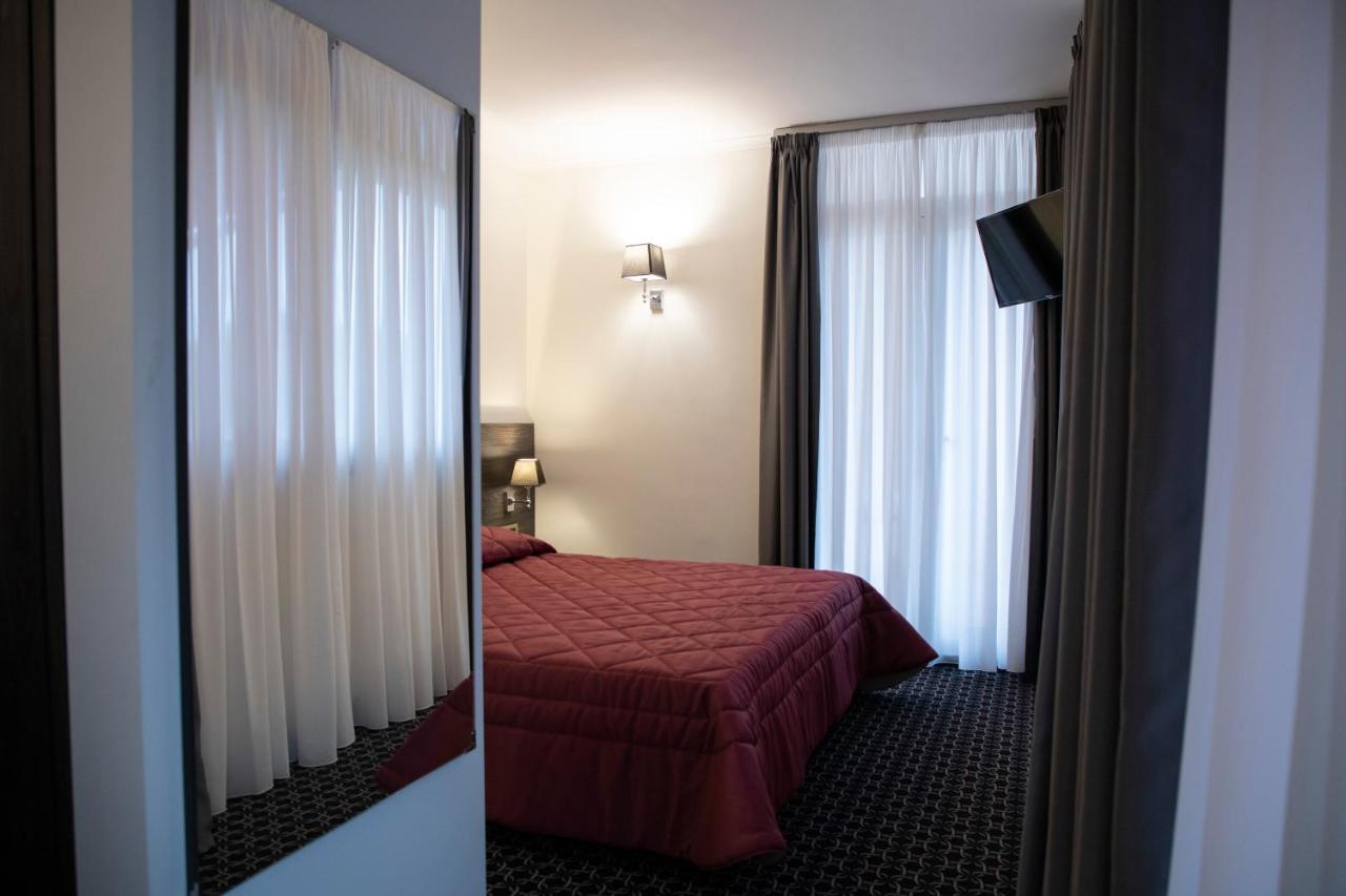 Gemelli Hotel روما المظهر الخارجي الصورة