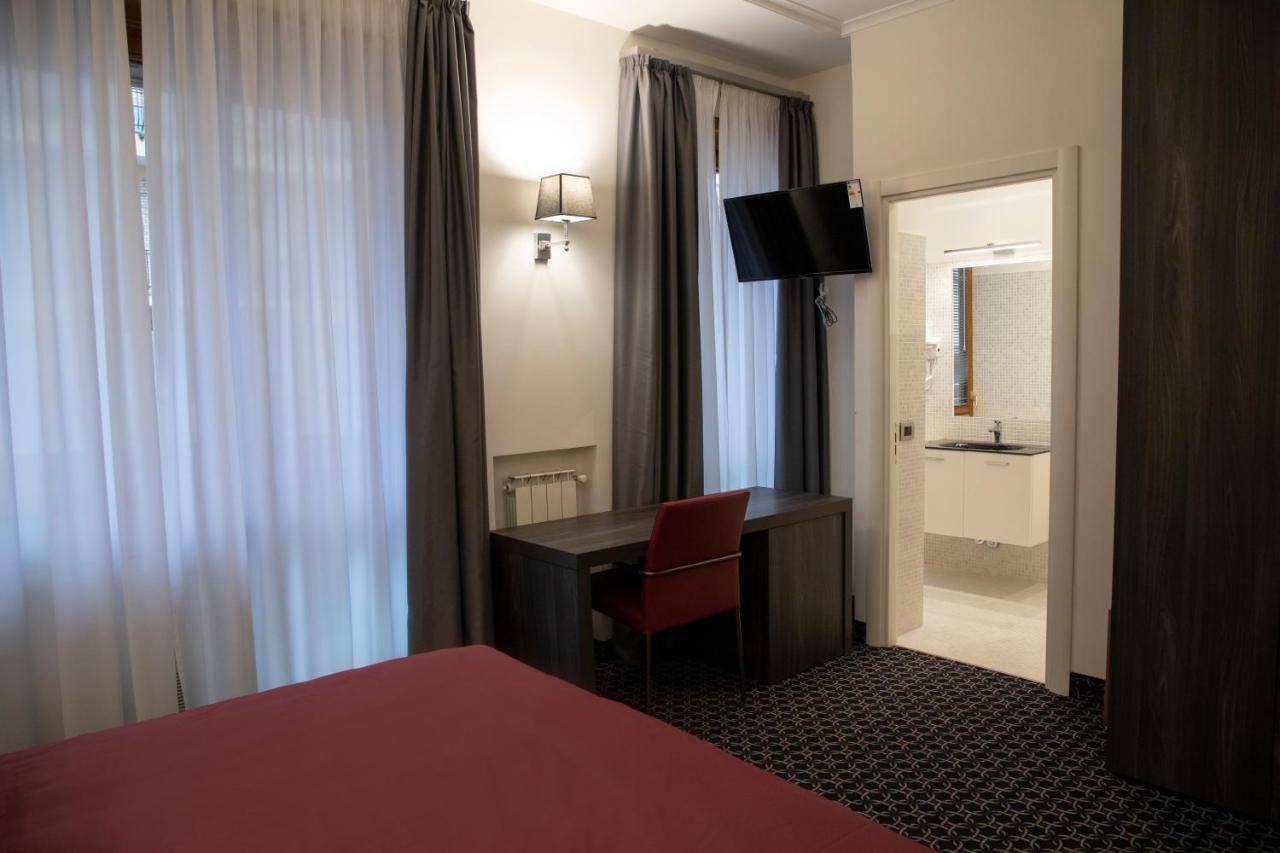 Gemelli Hotel روما المظهر الخارجي الصورة